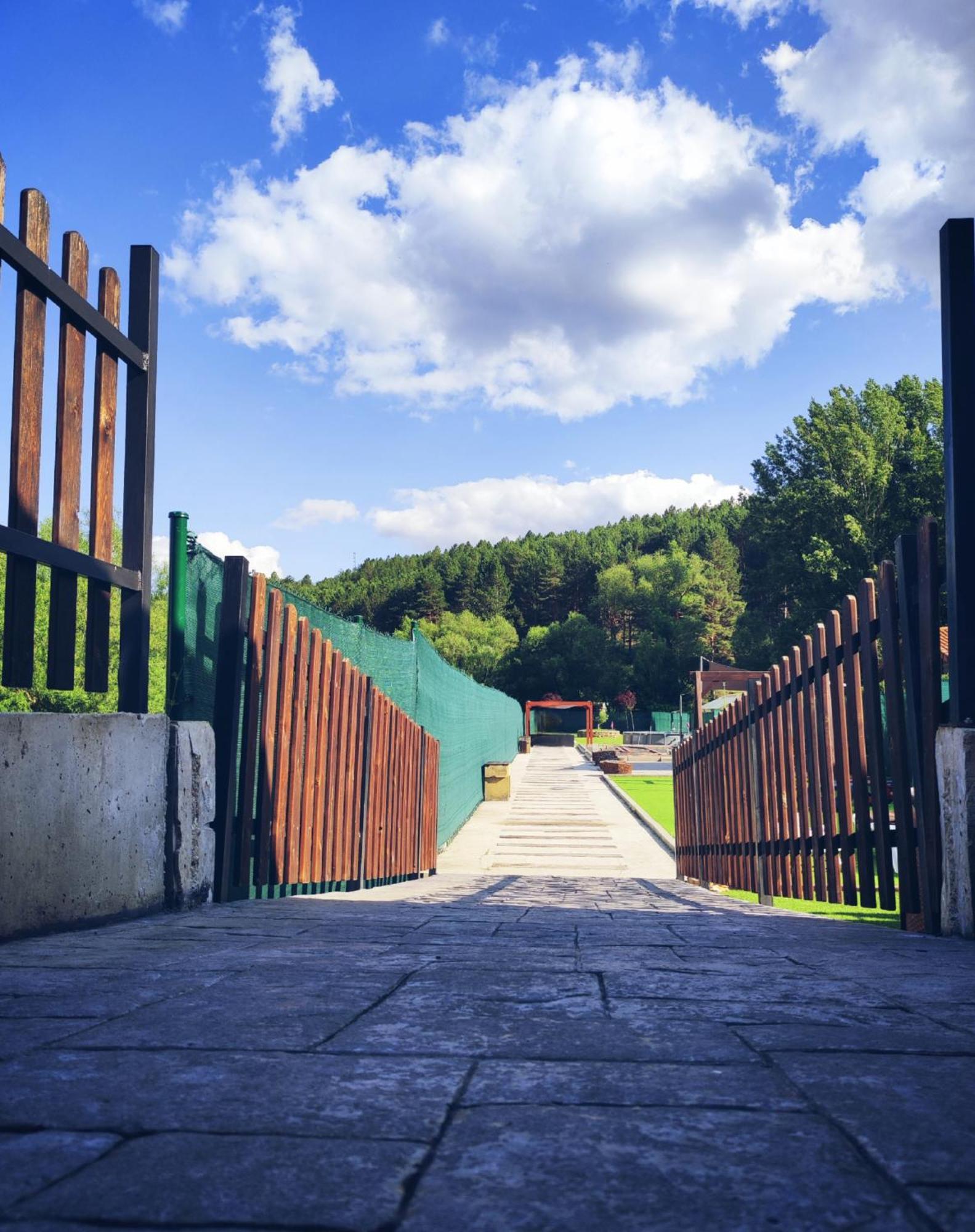 Casa Rural La Puerta Del Rio Lobos San Leonardo de Yagüe المظهر الخارجي الصورة