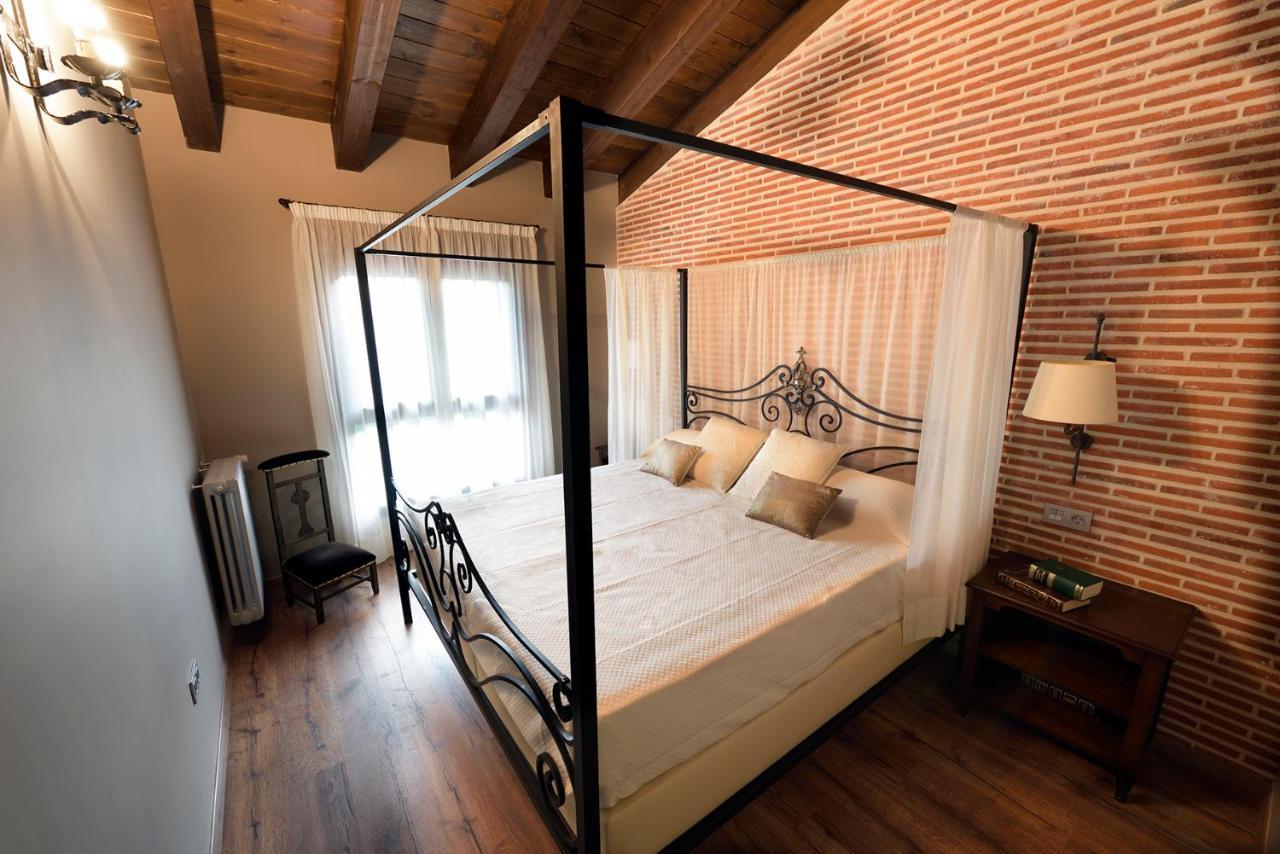 Casa Rural La Puerta Del Rio Lobos San Leonardo de Yagüe المظهر الخارجي الصورة